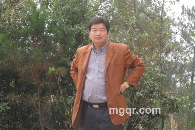 彬彬学的头像