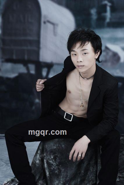 訫洳止氵的头像