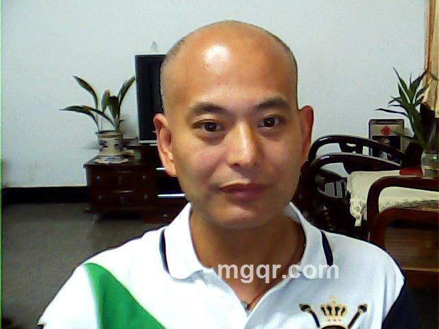 巍山居士 的头像