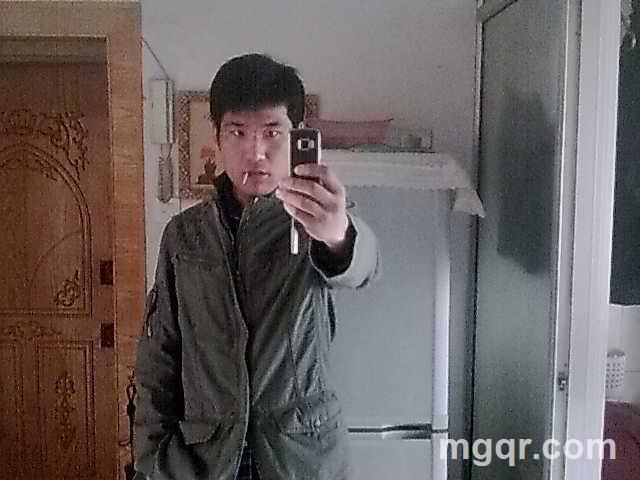 夜雨暗暗的头像