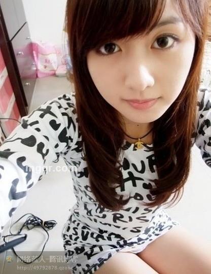 美女妮妮的头像