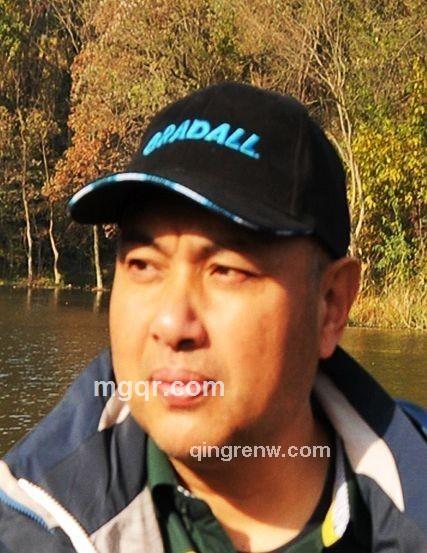 秋色沁人的头像