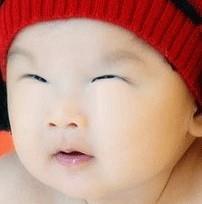 双腿间的傲的头像