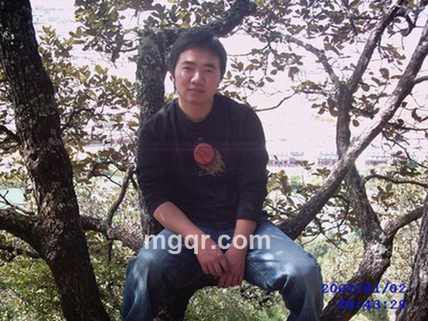 偶尔放纵下的头像