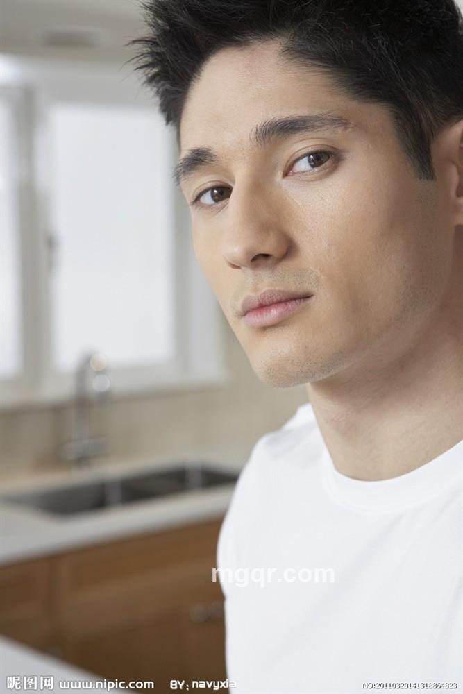 简简单单男的头像