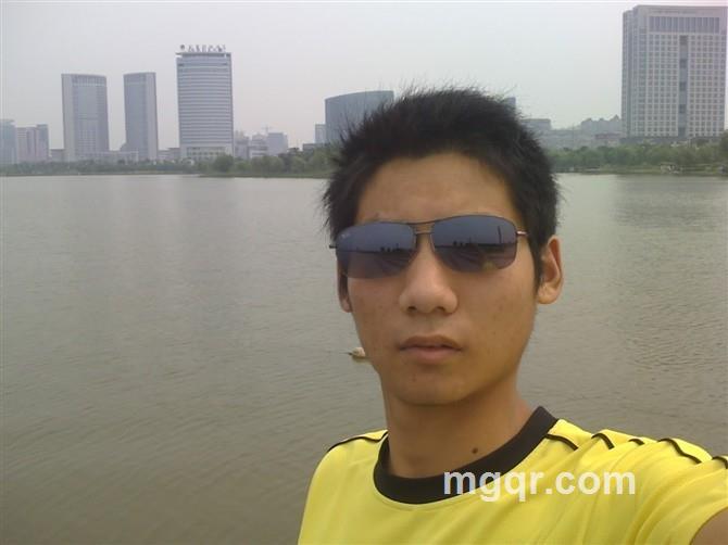 等待的一个人 的头像