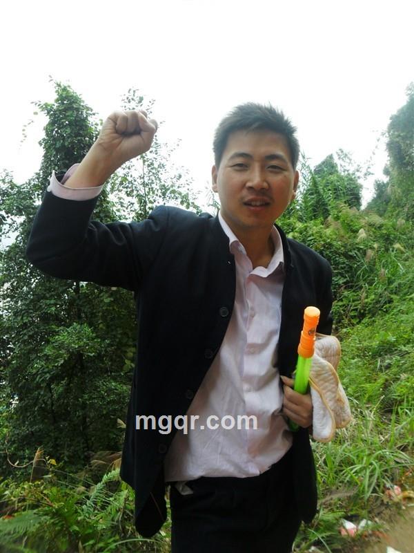 巴中坏男孩的头像