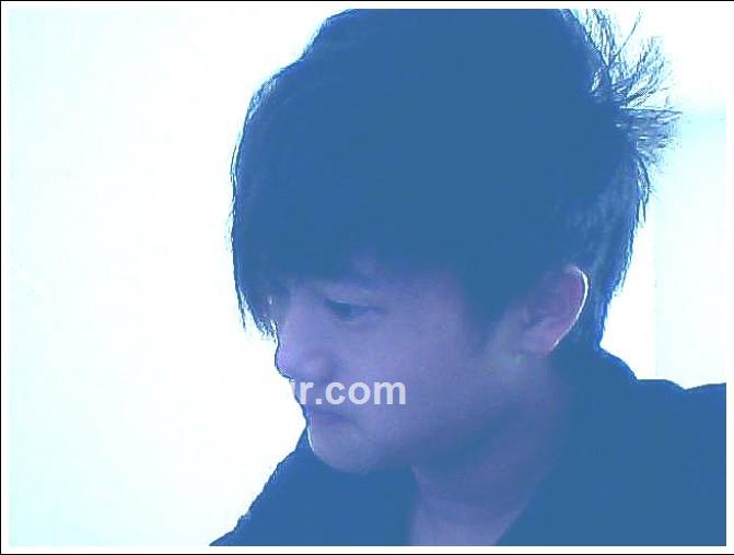 黑夜的一点光的头像