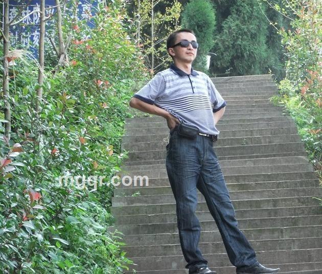 寂寞滴夜归人的头像