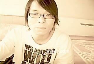 溈鉨wo菰単 的头像