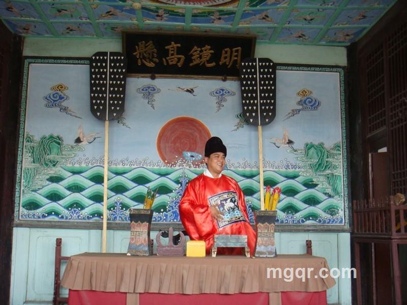 凤凰花开的头像