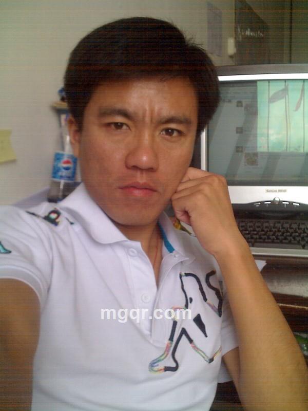 会飞的金鱼的头像