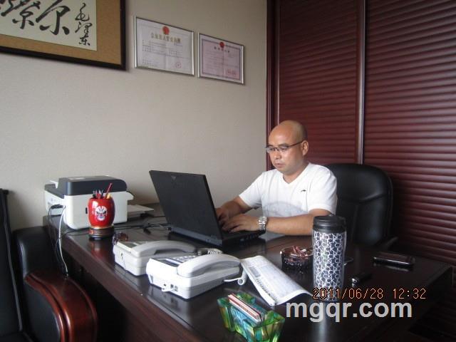 恋爱一辈子的头像