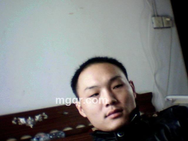 爱以迷失的头像