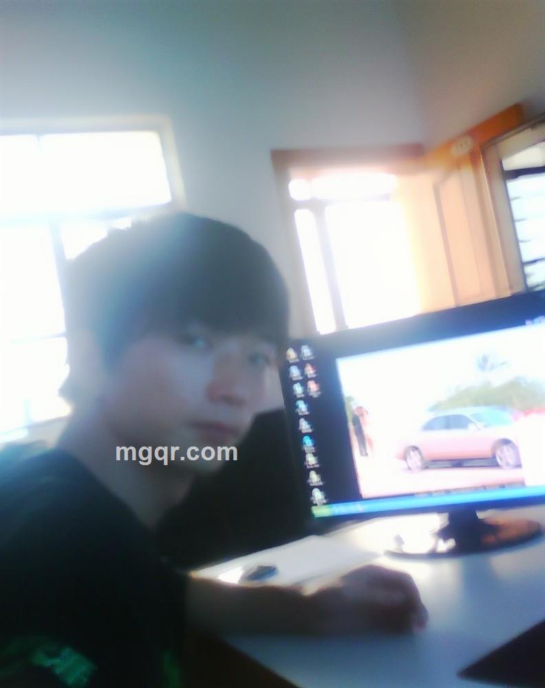 穿裤子の云的头像