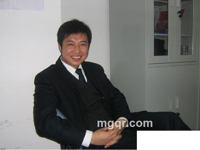 天真纯爷们的头像