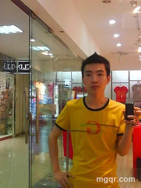 三5七6四4七2零的头像