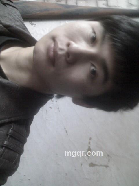 咫尺々天涯的头像