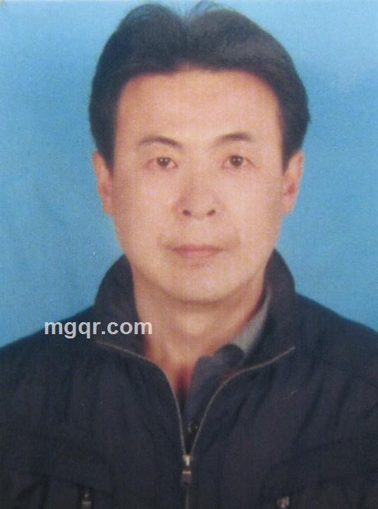 常年孤独的帅哥的头像