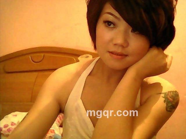 小女群友的头像