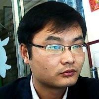 等爱成熟男的头像