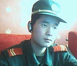 秋意渐寒的头像