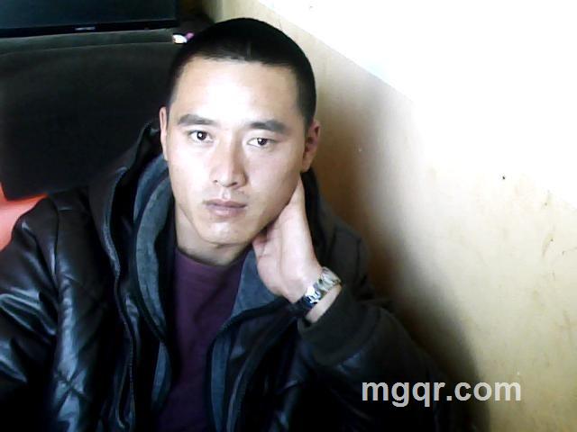 谁能为我︵暖被窝的头像