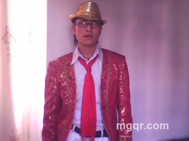 沉在水里的鱼的头像