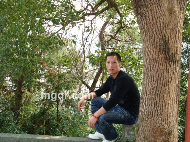 夜半寂寞依然的头像