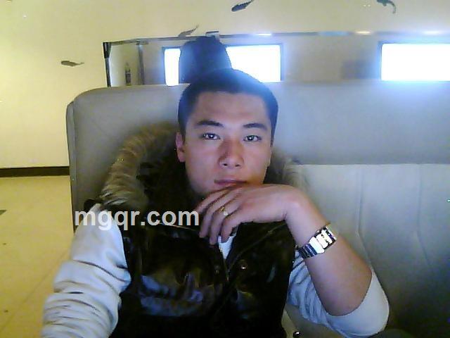 躺在**玩小*的头像