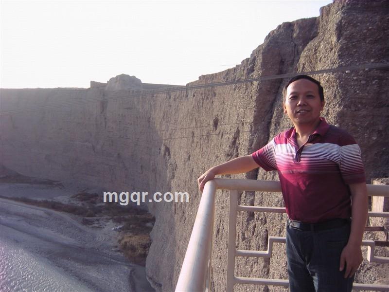 建邺男人的头像