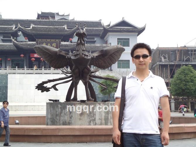 痴迷的情的头像