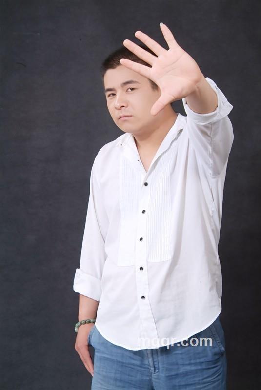 月光下的吻的头像