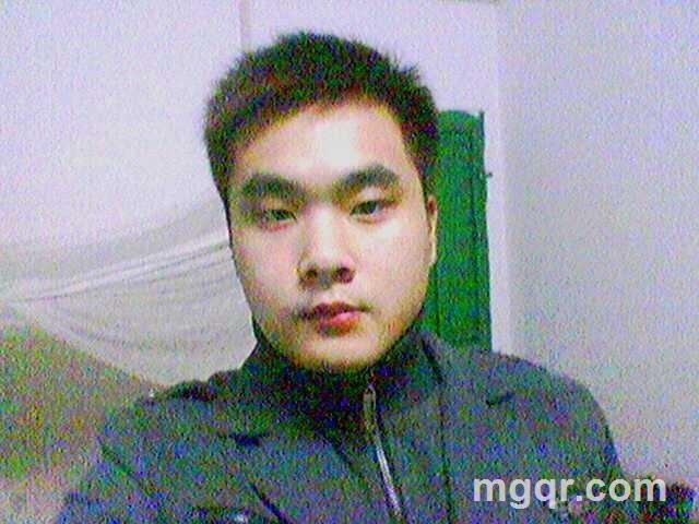 秃废帅哥的头像