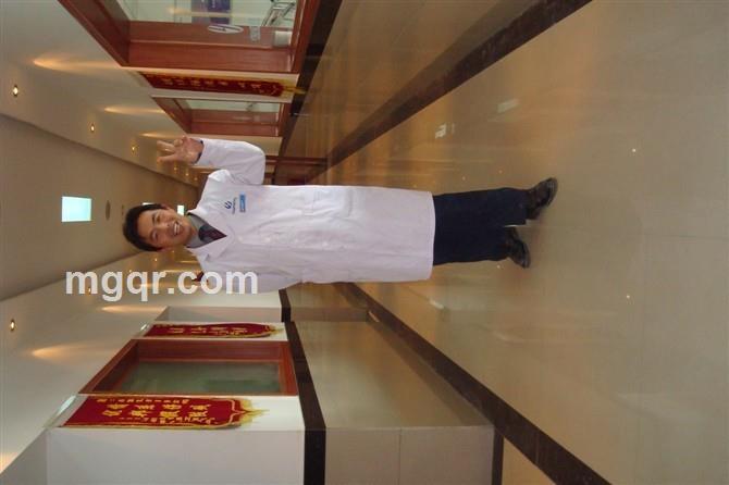 **的男人的头像