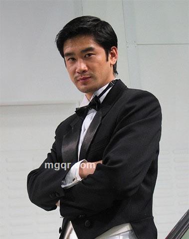 三颗星星的头像