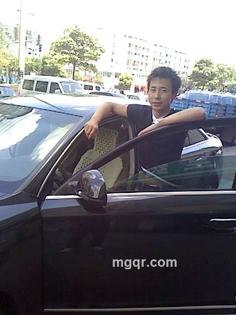 那滴泪↘为谁落的头像