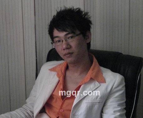 瑕疵的爱的头像