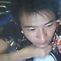 爱你要用心感受的头像