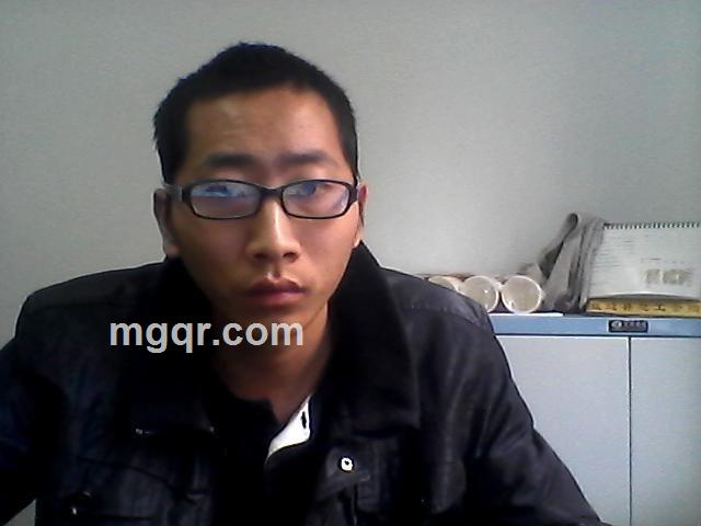 二七八四八四二四二的头像