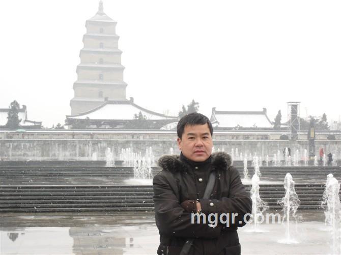 泳春男人的头像