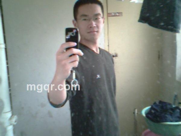 找寻幸福的男人的头像