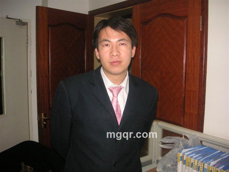 酷帅男孩的头像