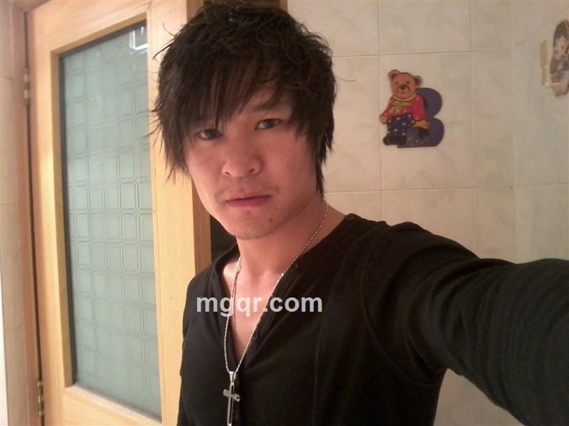 只有你．．．．的头像