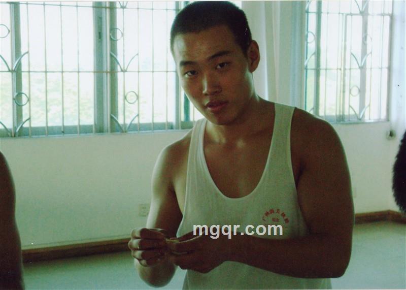 我 ，一个人的头像