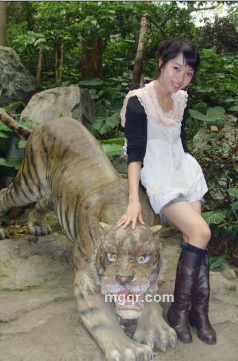 一定要开心快乐的头像