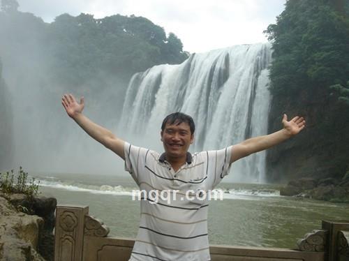 多情龙少的头像