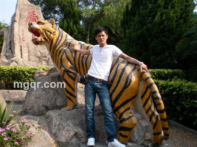 ヾ ╅咘放棄的头像