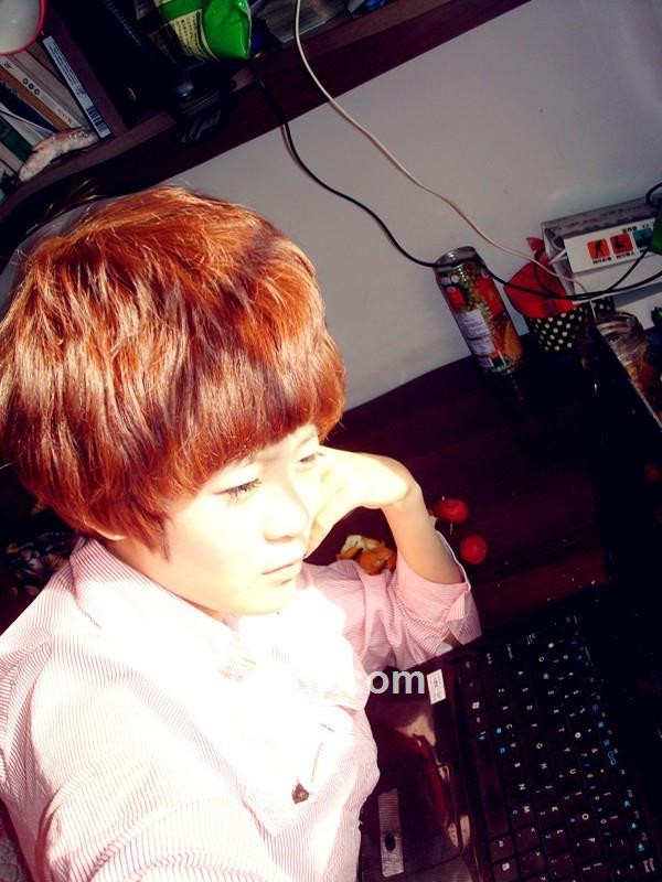 年轻人 ξ 的头像