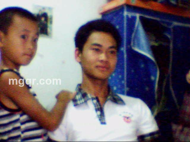 希巧男孩的头像